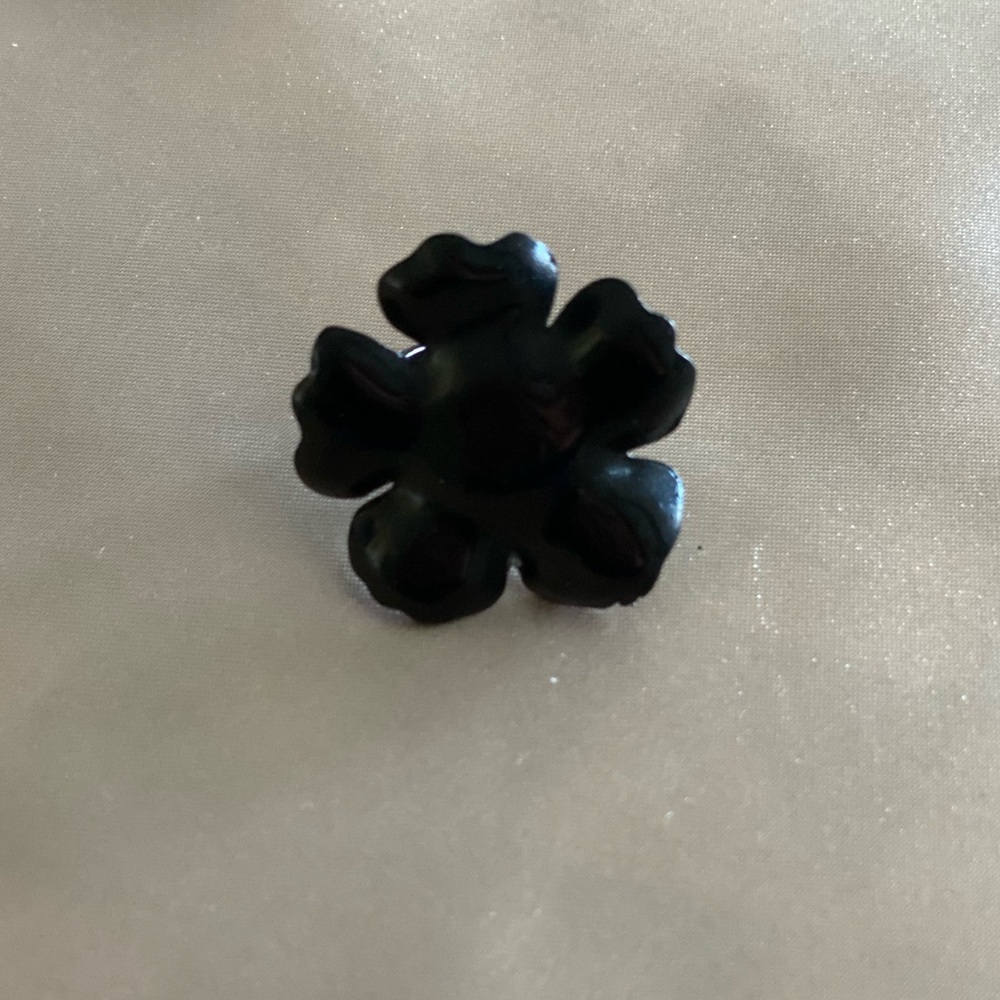 Flower ring